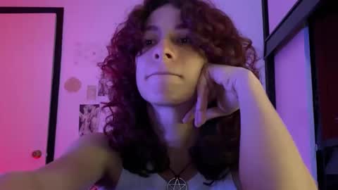 Snapshot of camille_delrey chatting on 01.09.26 Camille online show from 01.09.26