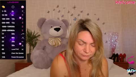 Camille Game online show from 12.03.24