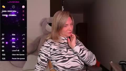 Camille Game online show from 10.02.25