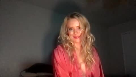 Snapshot of camilleclairexo chatting on 04.13.26 camilleclairexo online show from 04.13.26