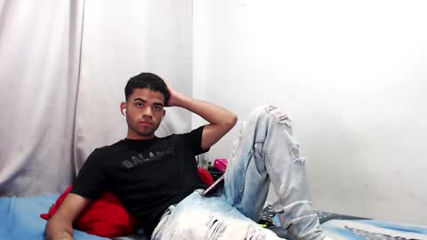 camillo_beischel_ online show from 01.05.26