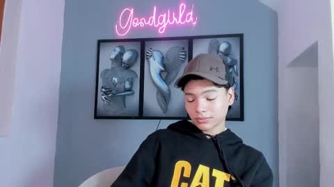 Camillo Virgil online show from 10.10.25