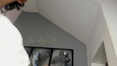 Camillo Virgil online show from 10.14.25