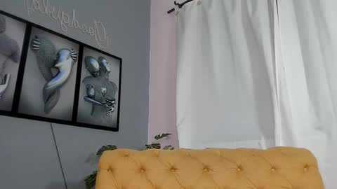 Camillo Virgil online show from 10.25.25