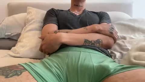 Snapshot of camilo__ chatting on 02.20.26 camilo online show from 02.20.26