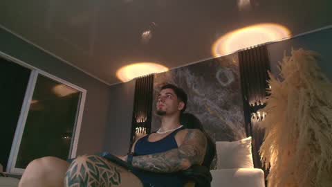 Snapshot of camiloalvarezzz3 chatting on 06.30.26 CAMILO online show from 06.30.26