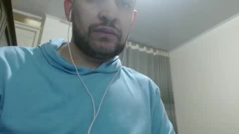 Snapshot of camiloking17 chatting on 01.22.25 camilo online show from 01.22.25