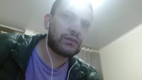 Snapshot of camiloking17 chatting on 01.30.25 camilo online show from 01.30.25