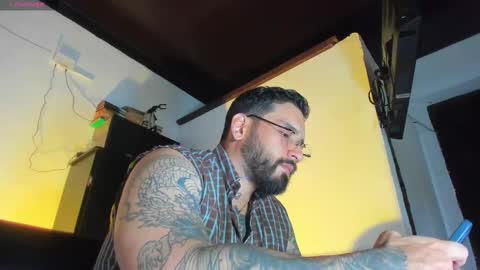 Snapshot of camilomayer chatting on 09.23.25 Camilo online show from 09.23.25