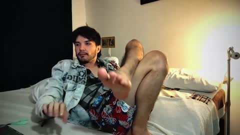 camilo online show from 02.15.25