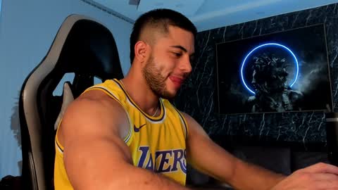 Snapshot of camilowatson chatting on 02.06.25 Camilo Watson online show from 02.06.25