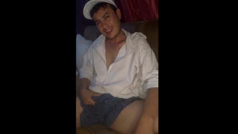 Snapshot of camivaron chatting on 01.29.25 camivaron online show from 01.29.25