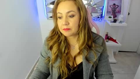 camixxx_m online show from 12.04.25
