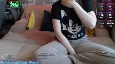 Snapshot of camkitana01 chatting on 02.25.25 Kitana online show from 02.25.25