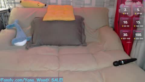 Snapshot of camkitana01 chatting on 11.26.25 Kitana online show from 11.26.25