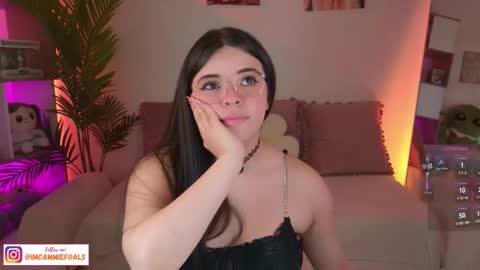 Snapshot of cammiefoalss chatting on 10.18.25 Lets reach 200 thumbs up online show from 10.18.25