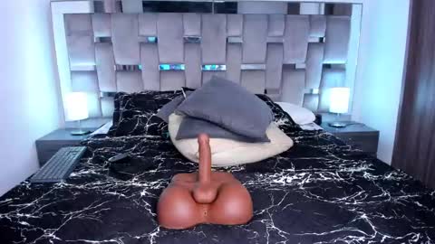 Camila online show from 02.22.25