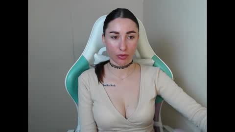 cammila horn online show from 04.23.26