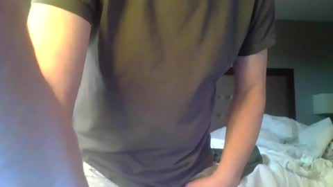 Snapshot of cammyman6900 chatting on 01.08.25 cammyman6900 online show from 01.08.25