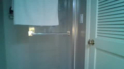 Snapshot of cammyman6900 chatting on 03.02.25 cammyman6900 online show from 03.02.25