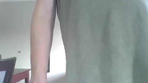 Snapshot of cammyman6900 chatting on 09.14.25 cammyman6900 online show from 09.14.25