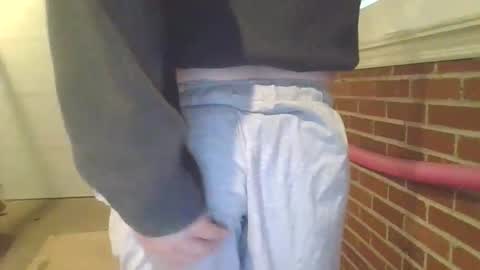 Snapshot of cammyman6900 chatting on 10.27.25 cammyman6900 online show from 10.27.25