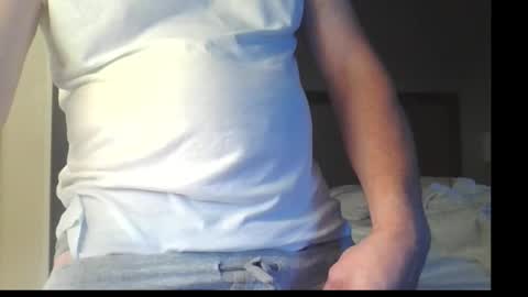 Snapshot of cammyman6900 chatting on 11.03.25 cammyman6900 online show from 11.03.25