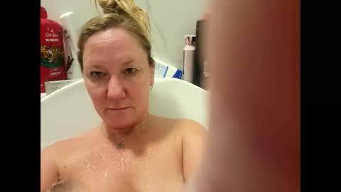 campbellcourtney385 online show from 01.13.26