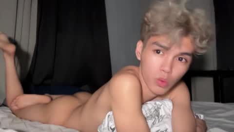 Snapshot of camwithethan chatting on 02.08.26 Ethan online show from 02.08.26