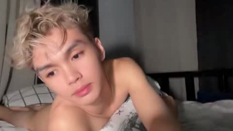 Snapshot of camwithethan chatting on 02.13.26 Ethan online show from 02.13.26