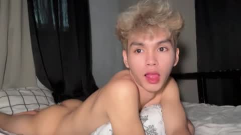 Snapshot of camwithethan chatting on 02.16.26 Ethan online show from 02.16.26