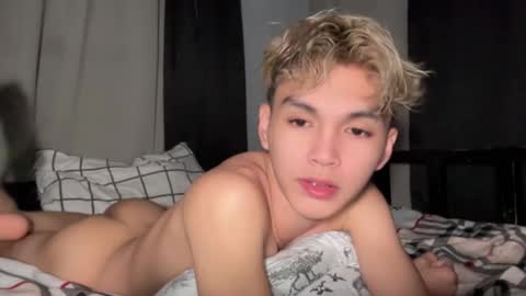 Snapshot of camwithethan chatting on 03.02.26 Ethan online show from 03.02.26