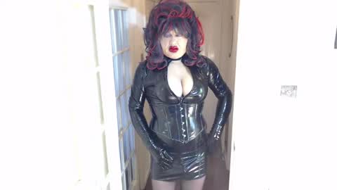candi smokes online show from 04.30.26