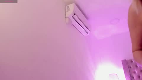 Candie  online show from 02.06.26