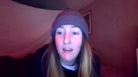 Snapshot of candismiths chatting on 11.25.25 Candi online show from 11.25.25