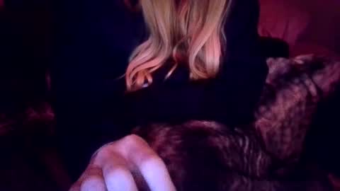 Snapshot of candismiths chatting on 11.27.25 Candi online show from 11.27.25