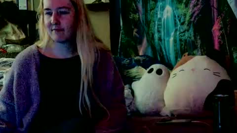 Snapshot of candismiths chatting on 03.16.26 Candi online show from 03.16.26