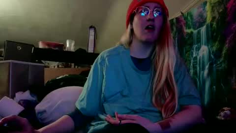 Snapshot of candismiths chatting on 03.19.26 Candi online show from 03.19.26