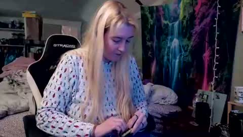Candi online show from 05.08.26