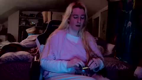 Candi online show from 05.11.26