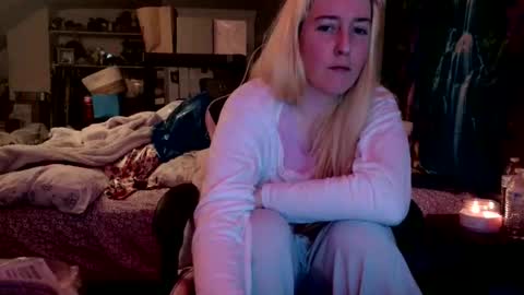 Candi online show from 05.11.26