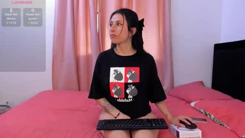 Snapshot of candy_babe22 chatting on 12.16.25 Candy online show from 12.16.25