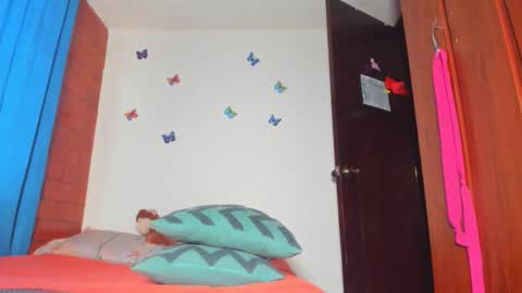 Candy  Brown online show from 04.14.26