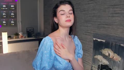 Snapshot of candy_flo chatting on 02.24.25 Flora online show from 02.24.25