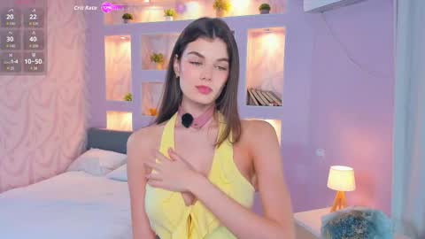 Snapshot of candy_flo chatting on 12.03.25 Flora online show from 12.03.25