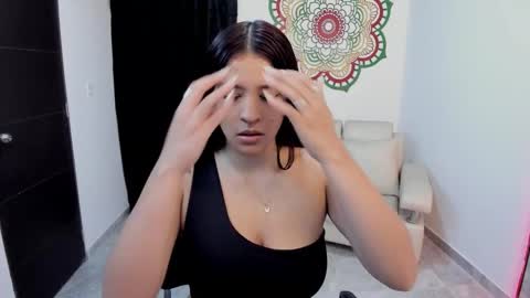 candy_fox_19 online show from 11.24.25