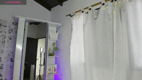 Nickol online show from 01.28.25