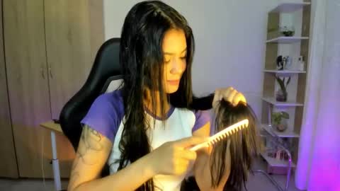 Nickol online show from 11.13.25