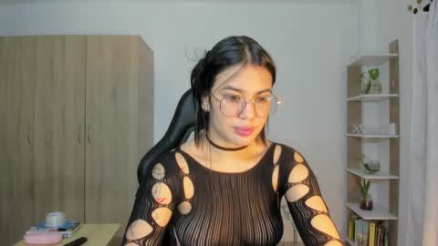 Nickol online show from 01.08.26