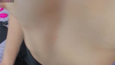 Candy hot online show from 11.23.25